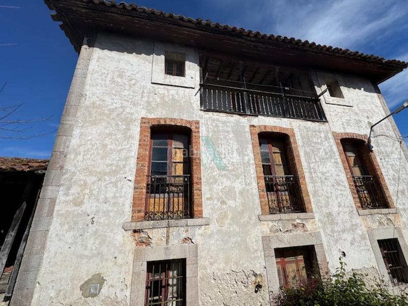 Foto 17acac9d-bbbb-478e-b456-fa37507bc9aa. House in Llanes pueblo Llanes