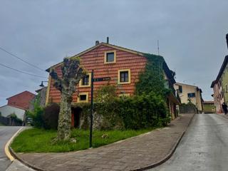 Casa  Llanes - cueto alto. Edificio con proyecto para 3 viviendas