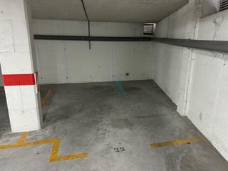 Posto auto  Llanes - roman romano. Plaza de parking en pleno centro