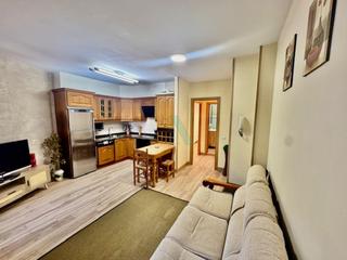 Pis  Llanes - roman romano. Piso de 2 habitaciones en perfecto estado