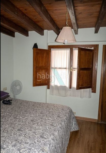 Foto ccfd8649-f301-45ab-8331-07e29a2b8673. Pis a Llanes pueblo Llanes