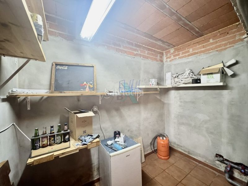 Foto 1d4364c2-26b9-40fc-97dc-a736fddddf93. Local comercial a Llanes pueblo Llanes