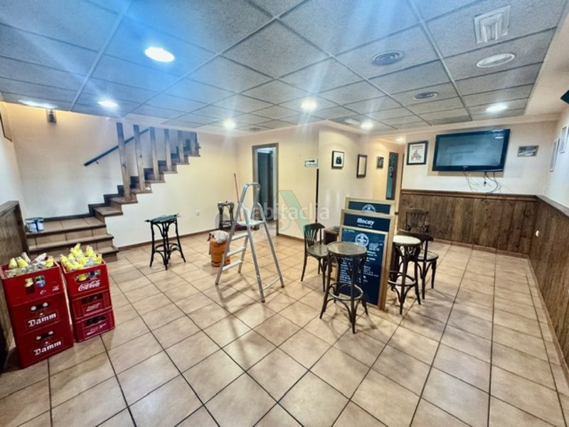 Foto b4d159c2-f516-41e5-8104-206d0834a092. Local comercial a Llanes pueblo Llanes
