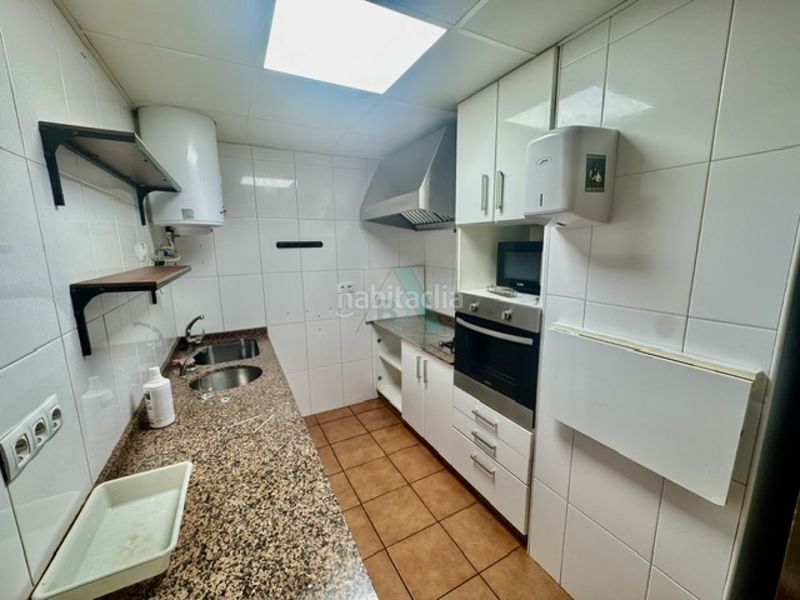 Foto df8a6f64-f317-4d52-9cbc-55f0d7cd9b98. Local comercial a Llanes pueblo Llanes