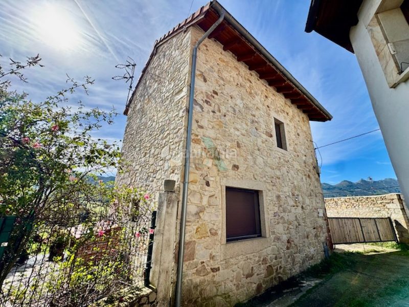 Foto d5d9331c-7ed7-471d-ae77-25b46a3725c9. Casa amb calefacció a Vidiago-Pendueles-Tresgrandras Llanes