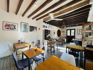 Transfer Business premise in Santa Catalina. Restaurante al lado mercado de santa catalina