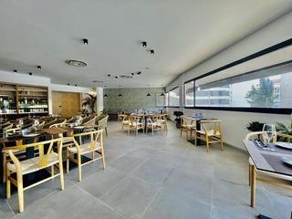 Pas-de-porte Local commercial à El Terreno. Moderno restaurante con terraza privada palma