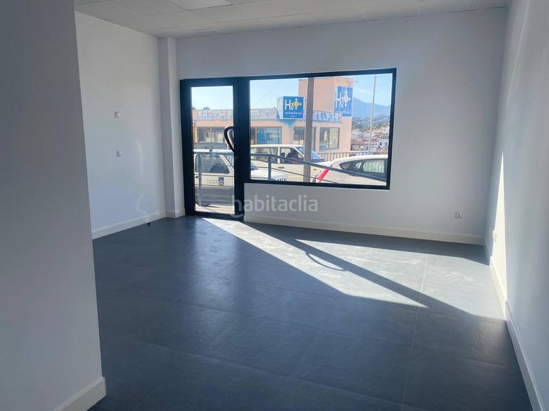 Foto aa3e00ee-fc1e-4beb-b13c-503006cb38ef. Rent business premise in avenida rey juan carlos 15 in Coín