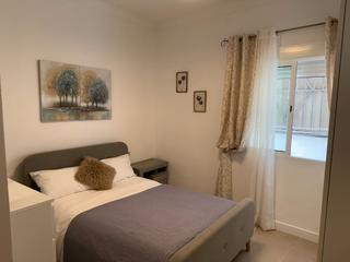 Location Appartement  Plaza del matadero 8. Piso moderno en alquiler - a estrenar | 900€ al mes