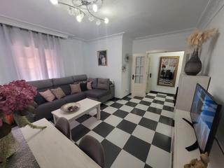 Maison jumelée  Calle príncipe de asturias 6. Encantadora casa adosada en calle infanta cristina, coín