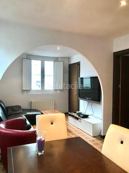 Foto 0c1402a5-8519-4994-90a0-cfa719758905. Lloguer apartament a plaça del vi 6 a Centre-Barri Vell Girona