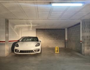 Posto auto in Carrer de Brussel·les 51