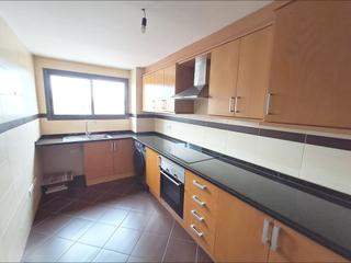 Appartement dans Centro. Vivienda en venta con garaje
