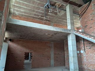 Business premise  Carinyena. Local comercial zona carrefour