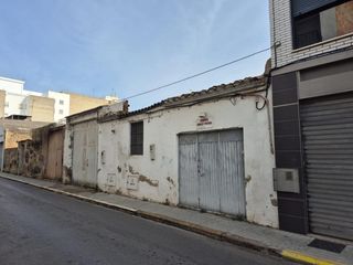 Local Comercial  Calle cronista traver. Locales comerciales zona la panderola