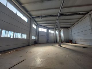 Bâtiment à usage industriel  Calle rosello del. Nave industrial en polígono de pamesa