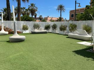 Pis  Calle isabel de villena. Vivienda tipo duplex junto al mar