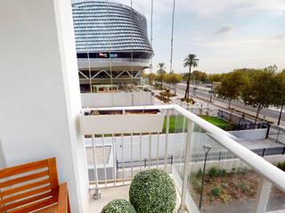 Flat  Calle antonio ferrandis actor. Ubicación privilegiada junto a roig arena con garaje y trastero