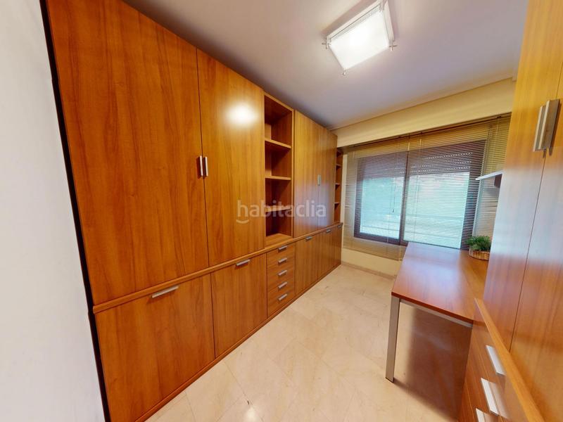 Foto 2de7a8fc-b6a2-4cc4-8512-d800b138f963. Etagenwohnung mit heizung in Ciutat Jardí Valencia