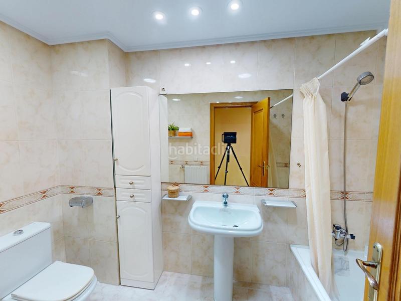 Foto 90f50675-36f2-45ea-a67c-414907b16ca9. Etagenwohnung mit heizung in Ciutat Jardí Valencia