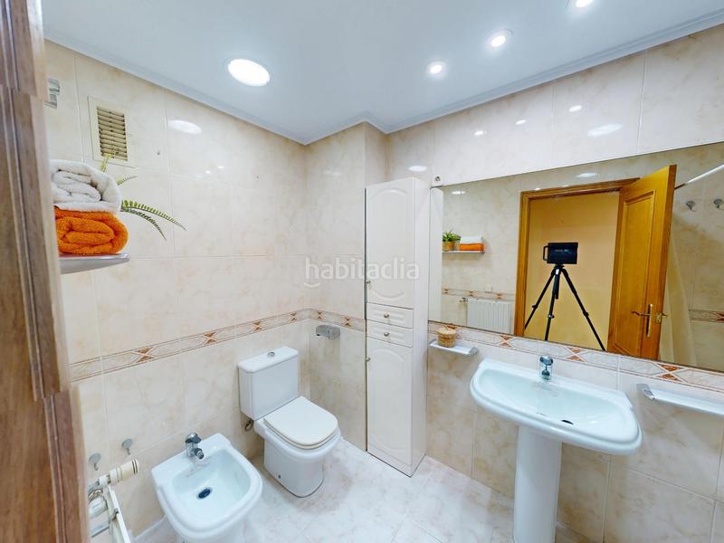 Foto d8378cf0-cf2b-4dc1-a909-d4d75019e0fe. Etagenwohnung mit heizung in Ciutat Jardí Valencia