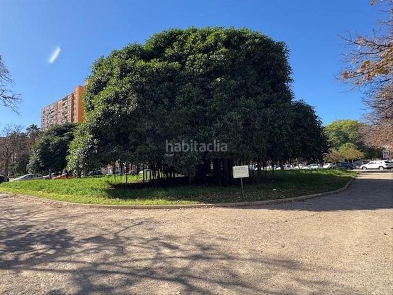 Foto ead9e1b5-4fa4-46c6-8848-c341c77b1870. Etagenwohnung mit heizung in Ciutat Jardí Valencia
