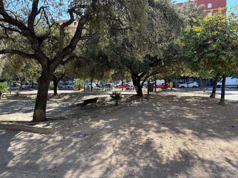 Foto f1ae6a6f-429d-4a48-b5ef-82bb0c17b2fd. Etagenwohnung mit heizung in Ciutat Jardí Valencia