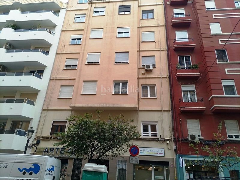 Foto 62726d8a-977e-4c57-8294-8807afcf36bf. Pis a Russafa Valencia