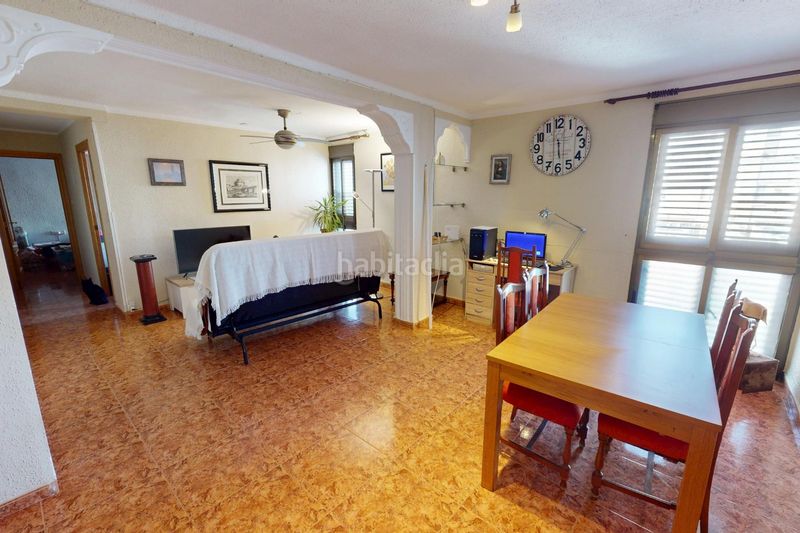 Foto af50a5d3-0b7f-4ec1-8d45-e38fba81b9aa. Pis a Tres Forques Valencia