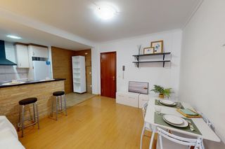 Rent Flat  Calle literato azorín. Estupenda vivienda en ruzafa