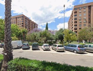 Flat in Beteró. Fantástica vivienda junto a blasco ibañez.