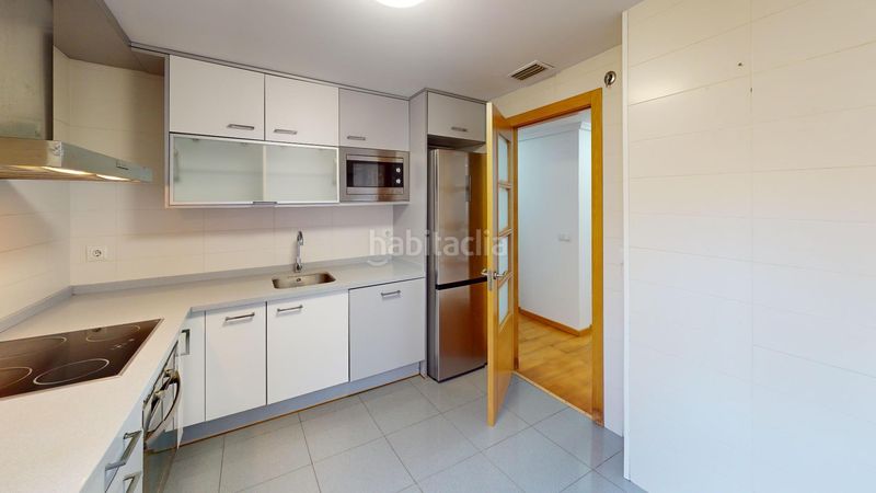 Foto 0c403807-a208-4b54-9d92-b1a91a36edf5. Pis amb piscina a Sant Llorenç - Zona Alfahuir Valencia