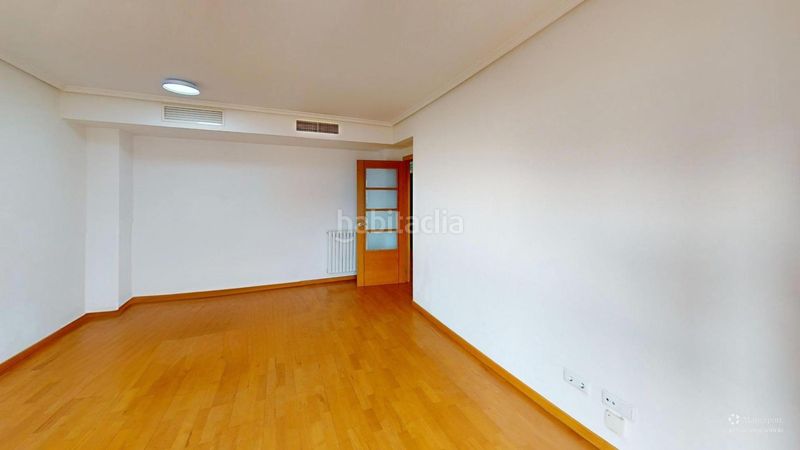 Foto 2ef65f71-6bd1-4779-af9b-d32bf82dc2bf. Pis amb piscina a Sant Llorenç - Zona Alfahuir Valencia