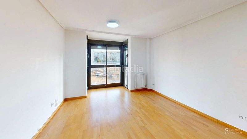 Foto 5aaed359-f49d-48a1-9e0e-478cf523d75d. Pis amb piscina a Sant Llorenç - Zona Alfahuir Valencia