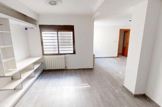 Casa  Calle calle llocnou de la corona. Casa adosada en venta