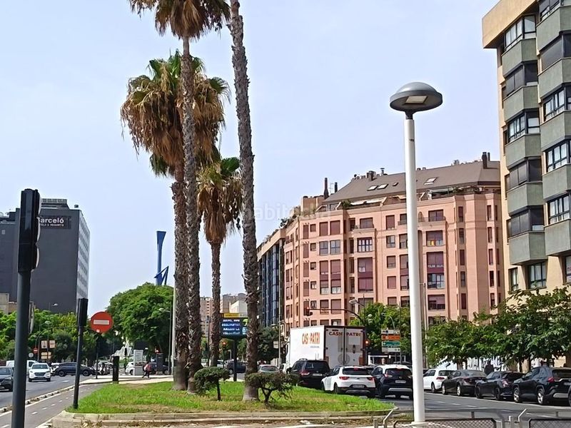 Foto abcd3031-93d7-47ec-968a-ef06d9c6f617. Pis amb aparcament a Penya-Roja - Avda. Francia Valencia