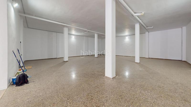 Foto 8d0620da-9def-4a1a-80cc-d5fc44a2766c. Local commercial dans Aiora Valencia