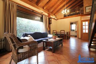 Casa a Castrillo de villavega - calle real 2. Chalet en venta