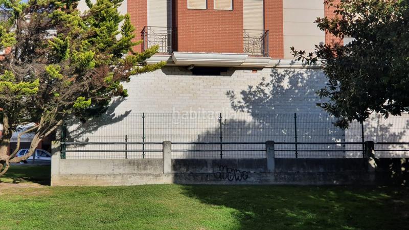 Foto 6469a59d-e274-4782-a393-e51968262313. Locale commerciale in cueto - avda. doctor diego madrazo 10 in Santander