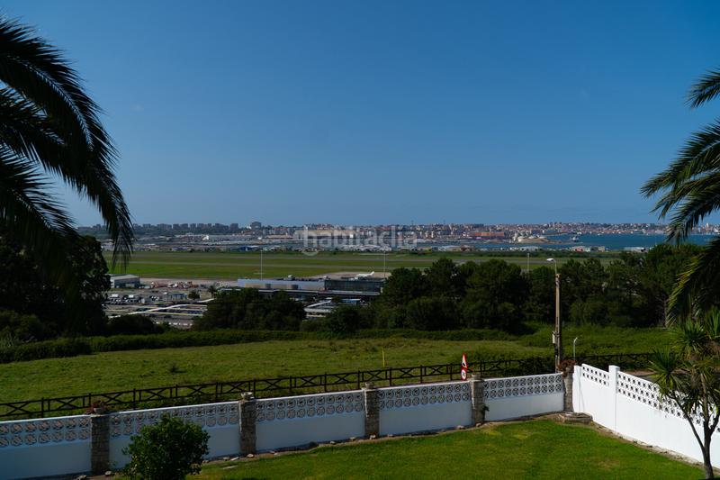 Foto 5a809ea0-ade3-45b0-9941-f739f8089f9a. Casa en Maliaño - av parayas 104 casa en venta en el alto de Maliaño en Camargo