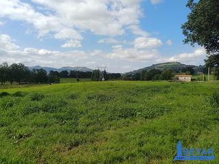 Wohngrundstück in Barrio tezanos 1210. Finca a la venta en villacarriedo