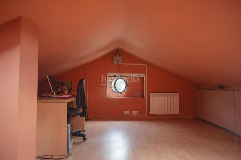 Foto 24387656-62be-412f-91af-561134fda933. Maison jumelée dans villanueva - barrio merecía 40b dans Villaescusa