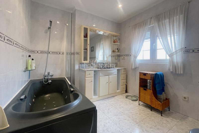 Foto 6088ec24-85fd-4d56-b719-48fb0a69df06. Maison jumelée dans villanueva - barrio merecía 40b dans Villaescusa