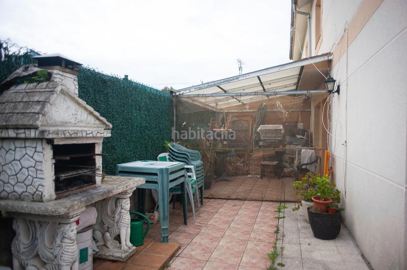 Foto de12ce64-e2cb-4038-8a02-6953759ddb07. Maison jumelée dans villanueva - barrio merecía 40b dans Villaescusa