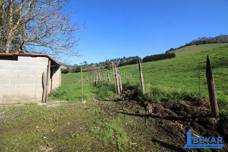 Foto 570782ec-14e1-4262-99e8-b6a2de5c9831. Terreno residenziale in Arce - barrio san pantaleón in Piélagos