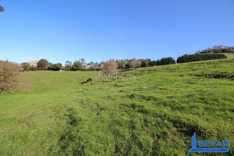 Foto b60eed7d-10f6-4374-8f76-9129b0003a59. Terreno residenziale in Arce - barrio san pantaleón in Piélagos
