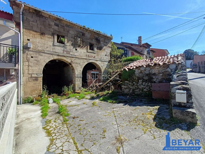 Foto 50443173-2f5d-41d3-98fb-e09b088b43fa. Maison jumelée dans Arce - barrio la fuente 5 dans Arce Piélagos