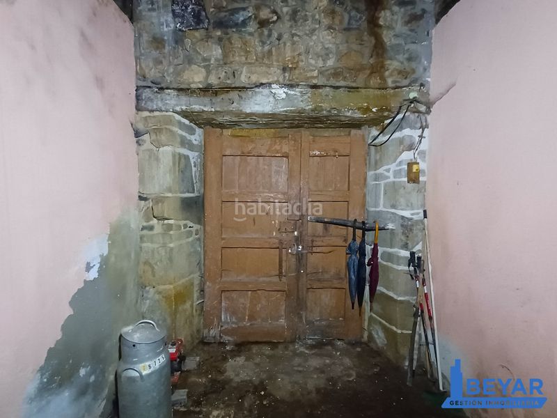 Foto 60b5b203-1e03-4ed3-af1c-47bc956bc4fe. Maison jumelée dans Arce - barrio la fuente 5 dans Arce Piélagos