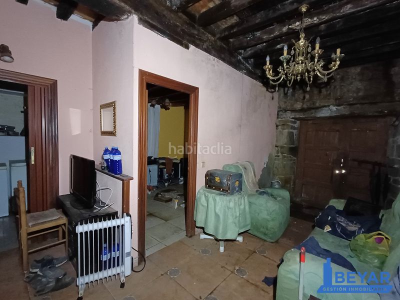 Foto ec3c9294-8ff1-4b4f-a90c-19cb7d0718bc. Maison jumelée dans Arce - barrio la fuente 5 dans Arce Piélagos