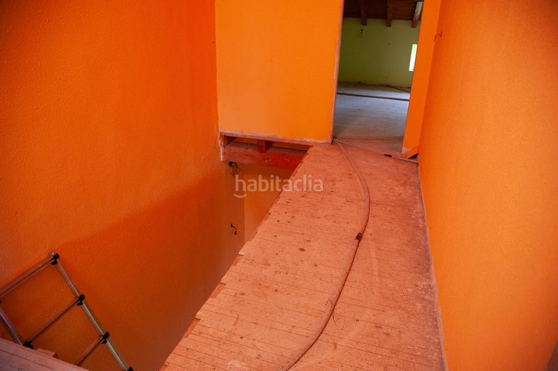 Foto 3cd1dffa-ec38-4cc8-af59-0a55f07ea771. Casa adossada a Penagos